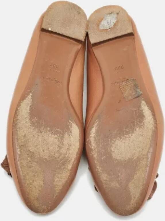 Yves Saint Laurent Vintage Pre-owned Leather flats Brown Dames