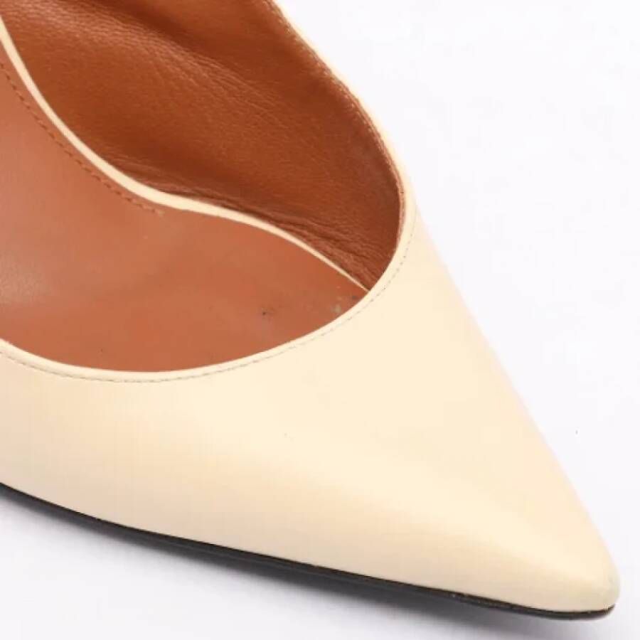 Yves Saint Laurent Vintage Pre-owned Leather heels Beige Dames