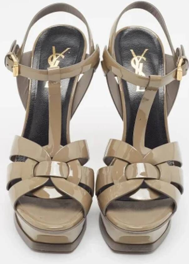 Yves Saint Laurent Vintage Pre-owned Leather sandals Beige Dames