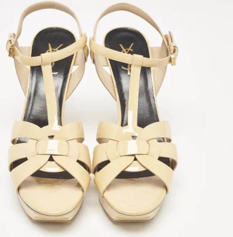 Yves Saint Laurent Vintage Pre-owned Leather sandals Beige Dames