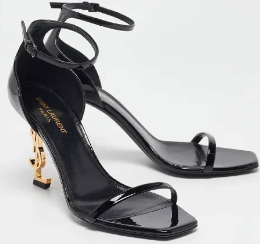 Yves Saint Laurent Vintage Pre-owned Leather sandals Black Dames