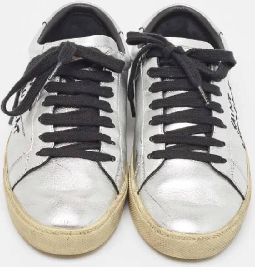 Yves Saint Laurent Vintage Pre-owned Leather sneakers Gray Dames
