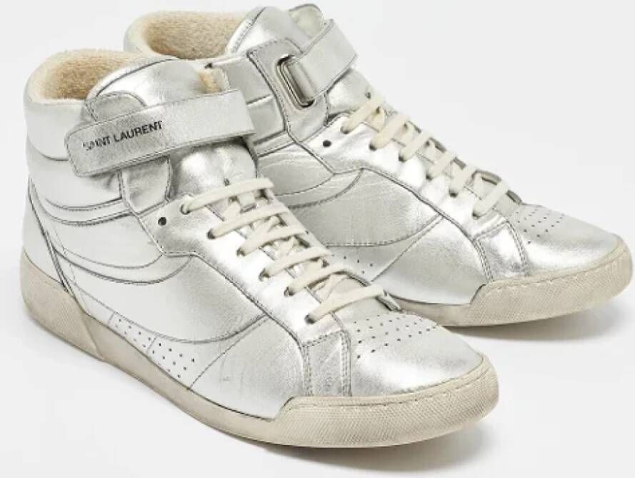 Yves Saint Laurent Vintage Pre-owned Leather sneakers Gray Heren