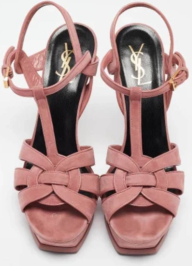 Yves Saint Laurent Vintage Pre-owned Suede heels Pink Dames