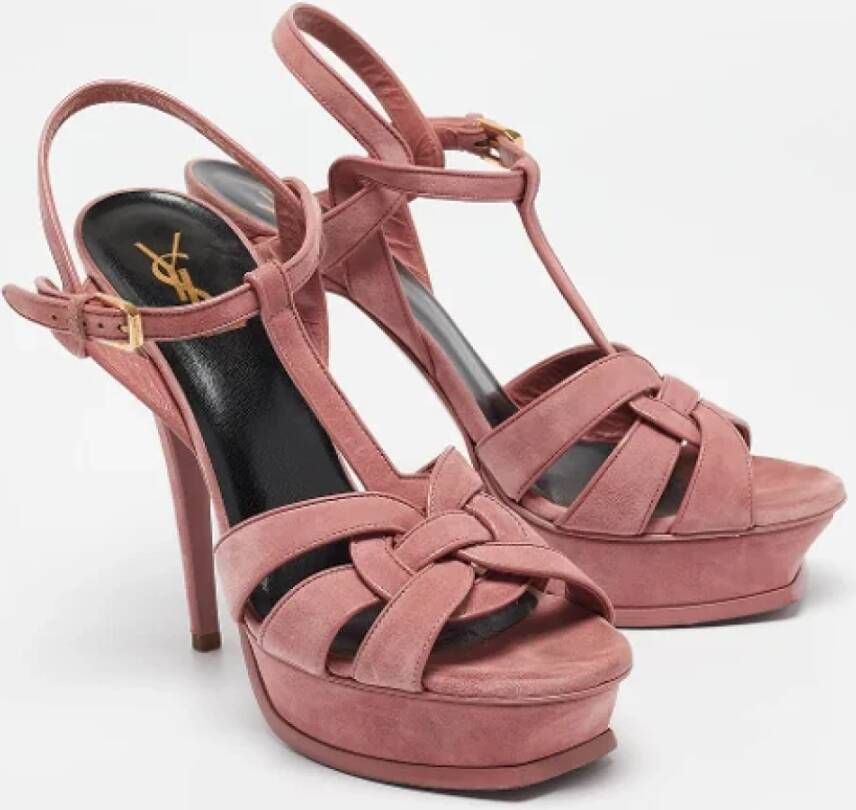 Yves Saint Laurent Vintage Pre-owned Suede heels Pink Dames