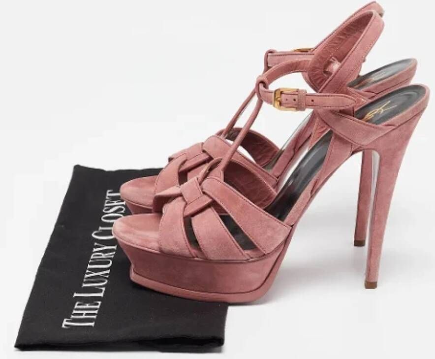 Yves Saint Laurent Vintage Pre-owned Suede heels Pink Dames