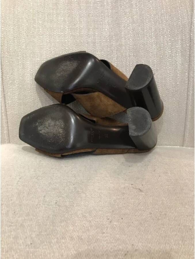 Yves Saint Laurent Vintage Pre-owned Suede sandals Brown Dames