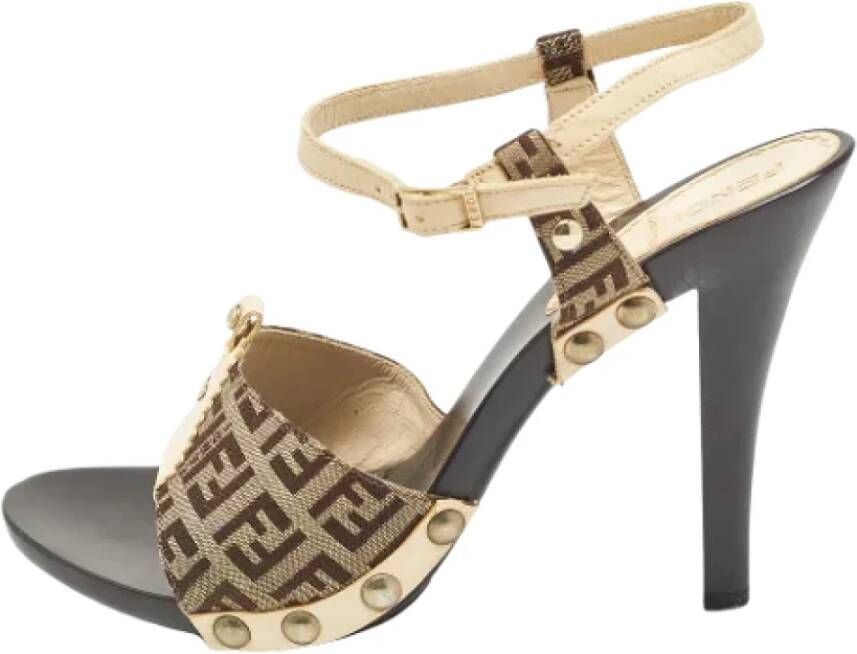 Fendi Vintage Pre-owned Canvas sandals Brown Dames