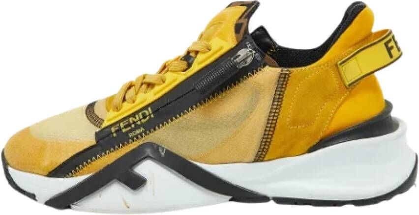 Fendi Vintage Pre-owned Fabric sneakers Yellow Dames