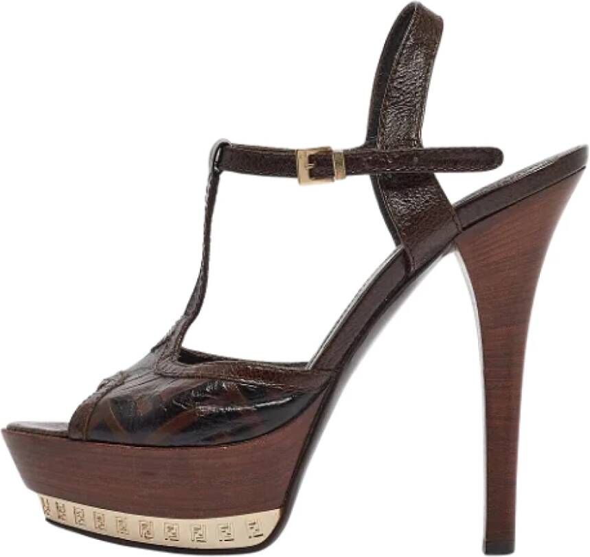 Fendi Vintage Pre-owned Leather sandals Brown Dames