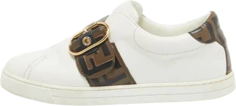 Fendi Vintage Pre-owned Leather sneakers White Dames