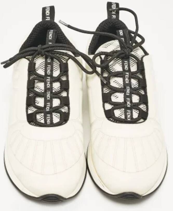 Fendi Vintage Pre-owned Nylon sneakers White Dames