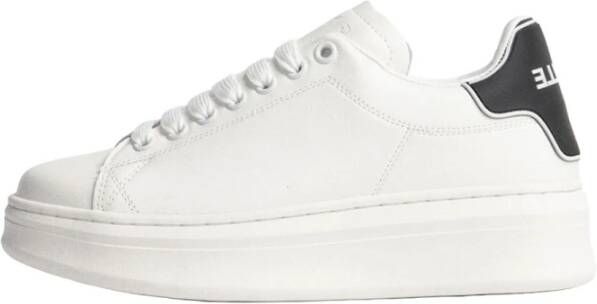 Gaëlle Paris Witte Sneaker met Zwarte Rubberen Achterkant White Dames