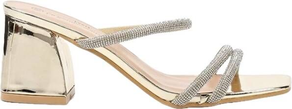 Gaëlle Paris Gouden Lage Sandalen voor Vrouwen Beige Dames
