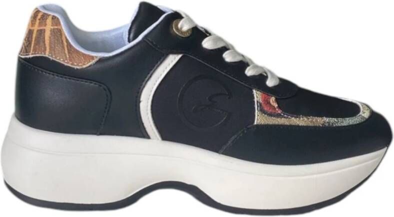 Gattinoni Zwarte Sneakers met Witte Contrastinzetten en Planetariumprint Black Dames