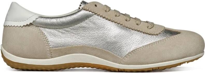 Geox Vega Sneakers voor Vrouwen Beige Dames