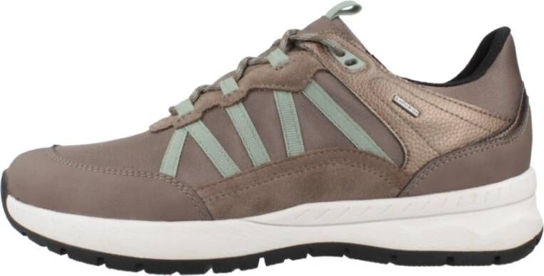 Geox Stijlvolle Sneakers voor dagelijks gebruik Brown Dames