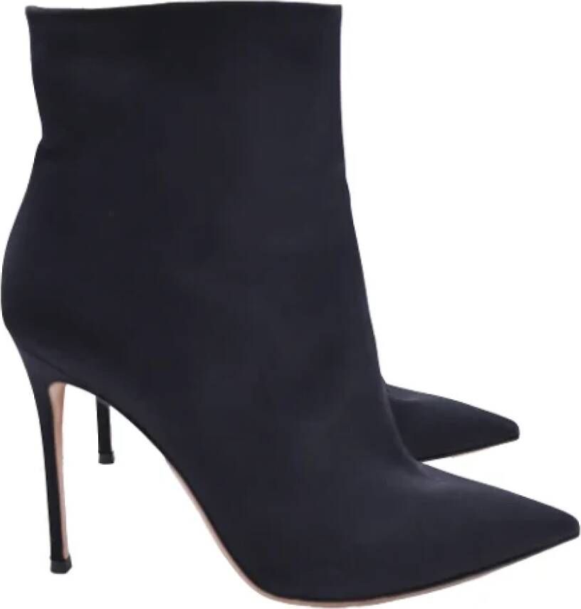 Gianvito Rossi Pre-owned Fabric boots Black Dames