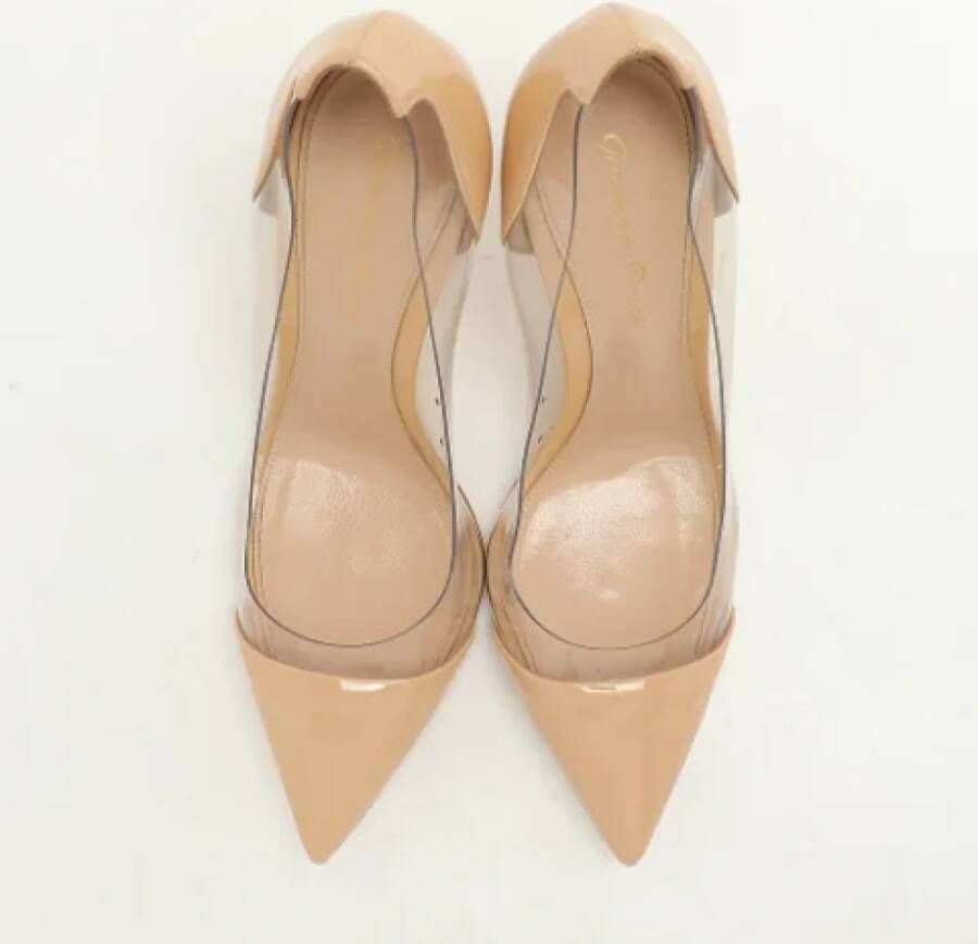 Gianvito Rossi Pre-owned Fabric heels Beige Dames