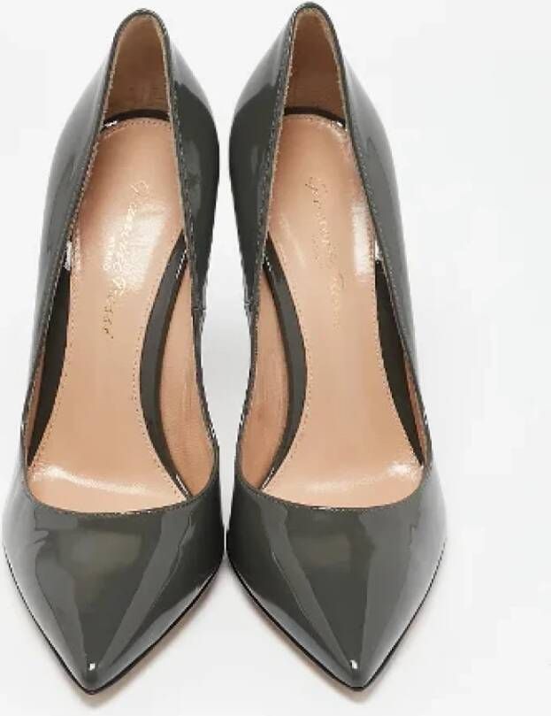 Gianvito Rossi Pre-owned Fabric heels Gray Dames