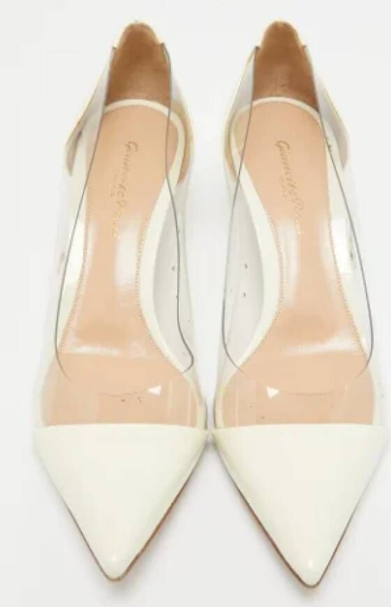 Gianvito Rossi Pre-owned Fabric heels White Dames