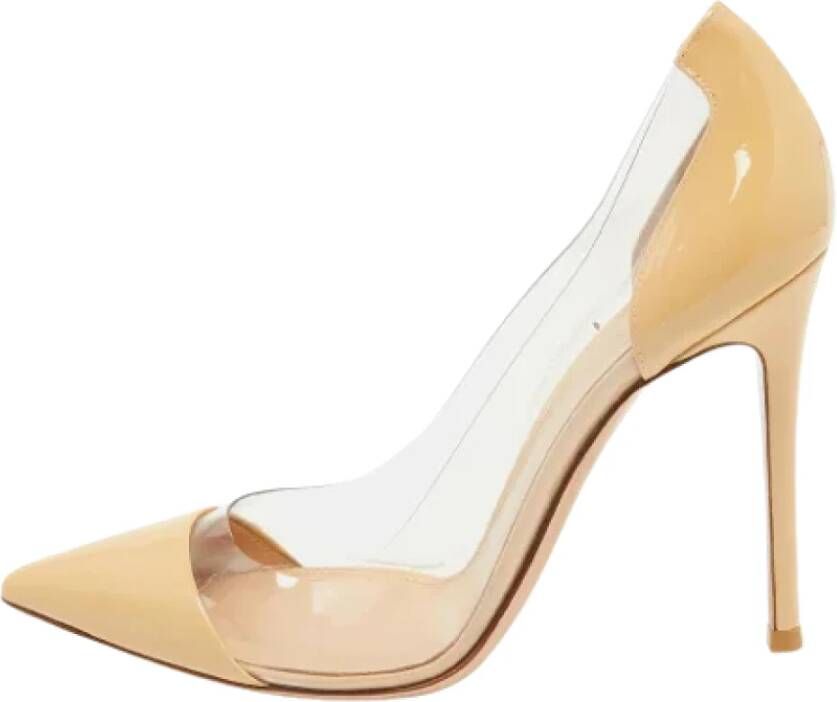 Gianvito Rossi Pre-owned Leather heels Beige Dames