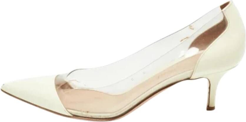 Gianvito Rossi Pre-owned Leather heels Beige Dames