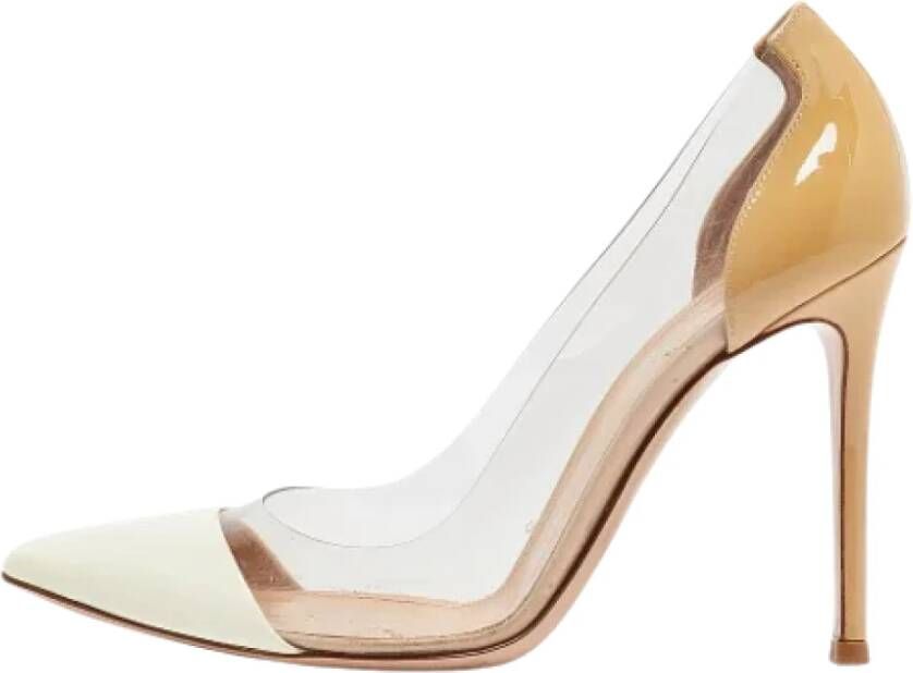 Gianvito Rossi Pre-owned Leather heels Beige Dames