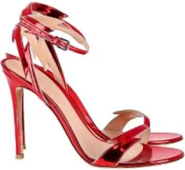 Gianvito Rossi Pre-owned Leather heels Red Dames