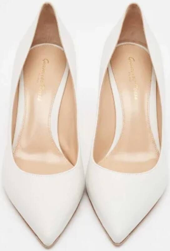 Gianvito Rossi Pre-owned Leather heels White Dames