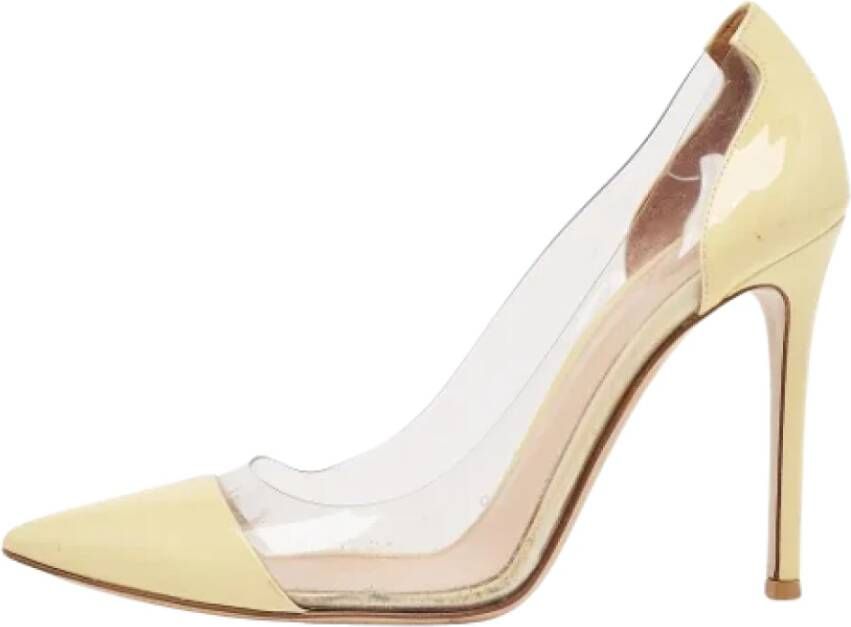 Gianvito Rossi Pre-owned Leather heels Yellow Dames