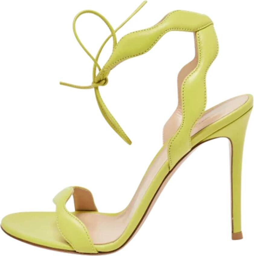 Gianvito Rossi Pre-owned Leather sandals Green Dames