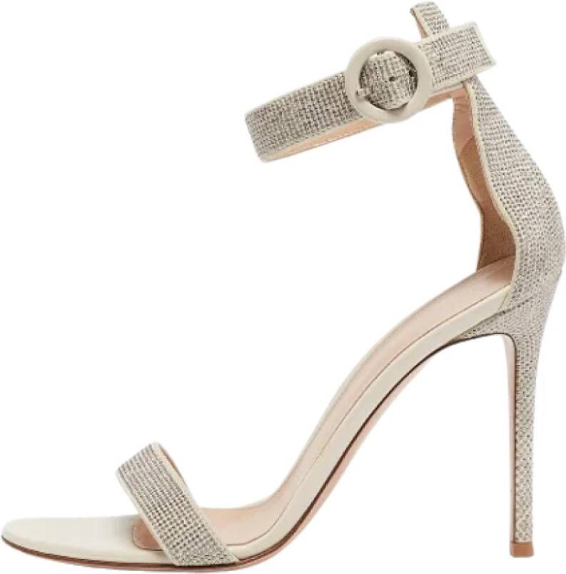 Gianvito Rossi Pre-owned Leather sandals White Dames