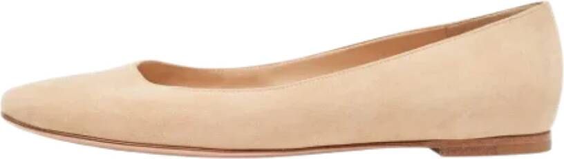 Gianvito Rossi Pre-owned Suede flats Beige Dames