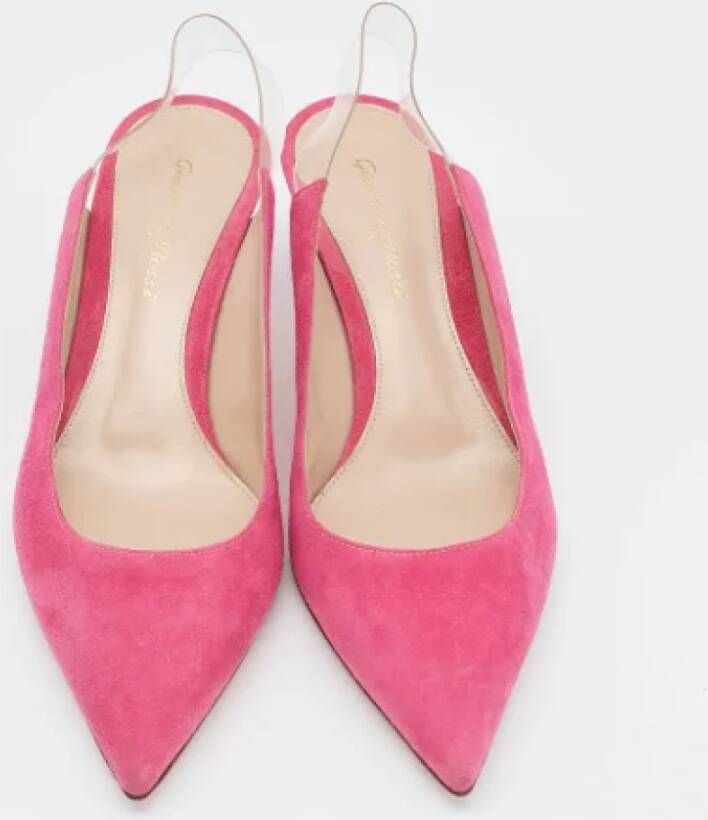 Gianvito Rossi Pre-owned Suede heels Pink Dames