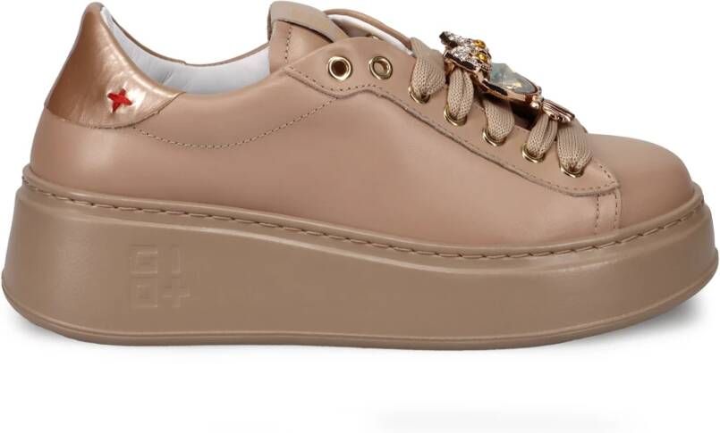 Gio+ Beige Leren Sneakers met Gelamineerd Detail Beige Dames