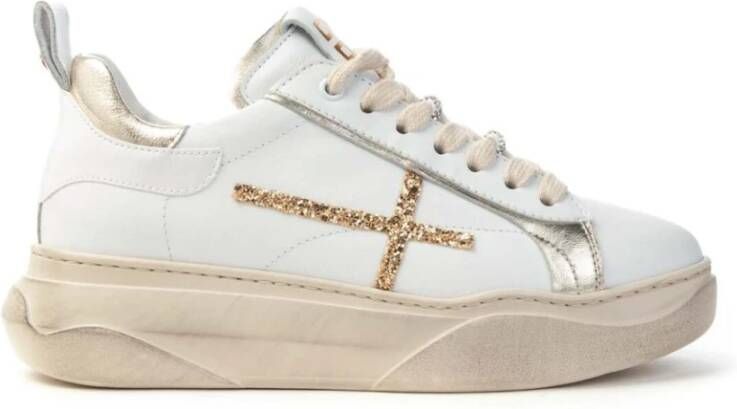 Gio+ Witte Leren Sneakers met Gouden Accenten White Dames