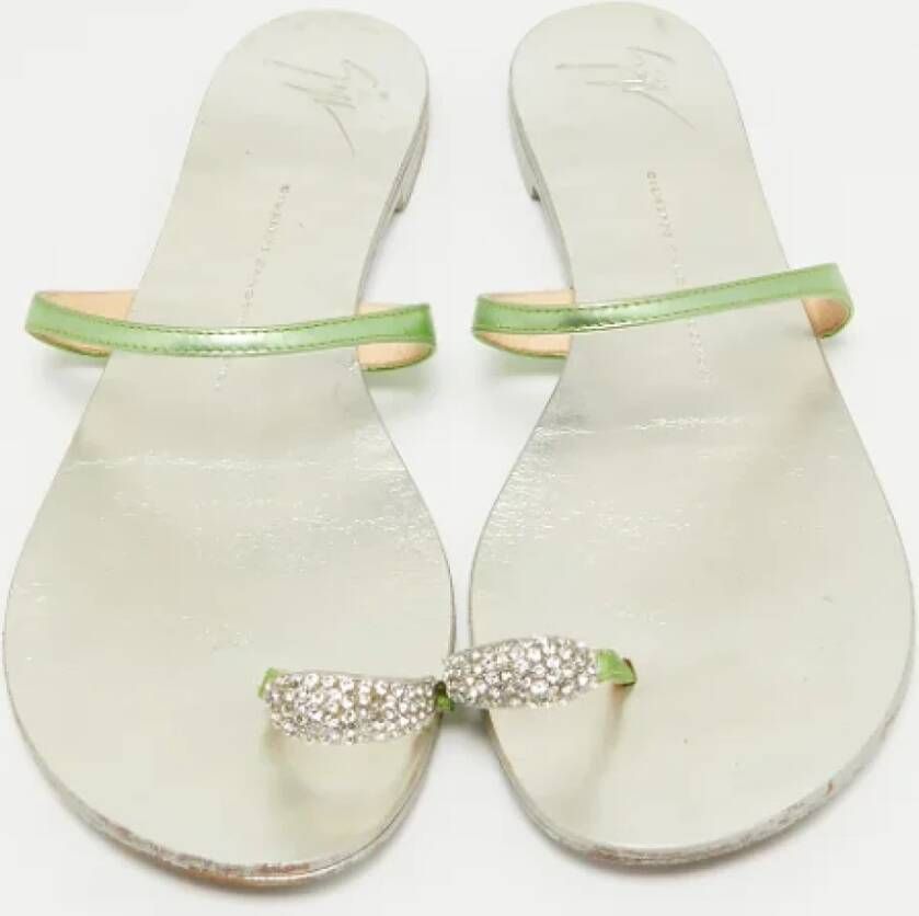 Giuseppe Zanotti Pre-owned Leather flats Green Dames