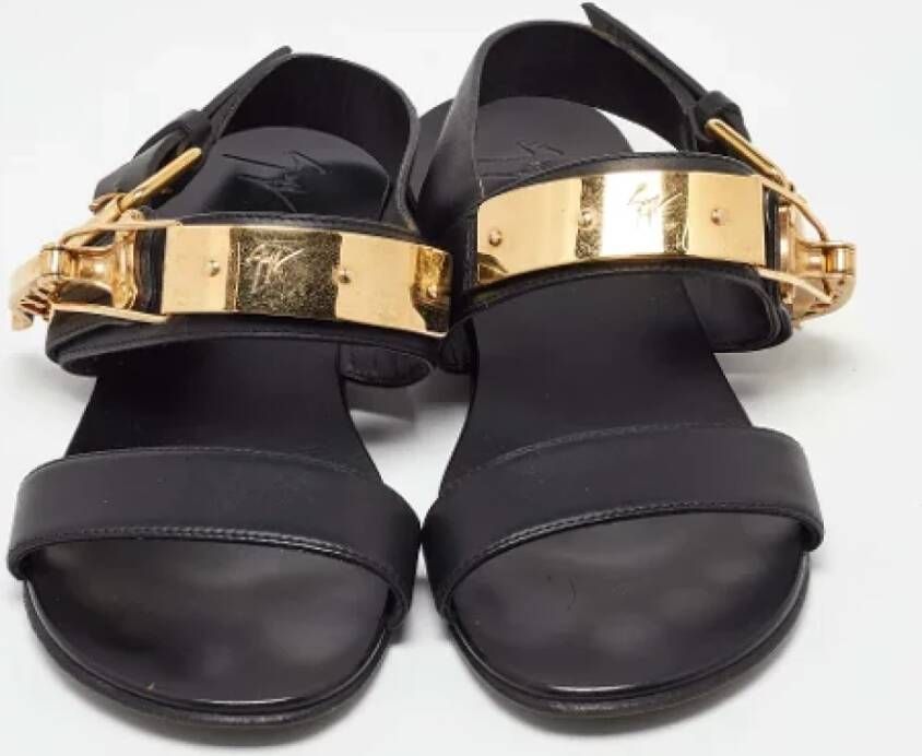 Giuseppe Zanotti Pre-owned Leather sandals Black Dames