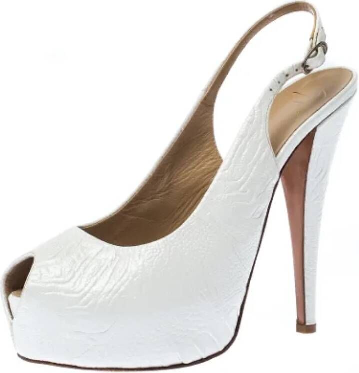 Giuseppe Zanotti Pre-owned Leather sandals White Dames