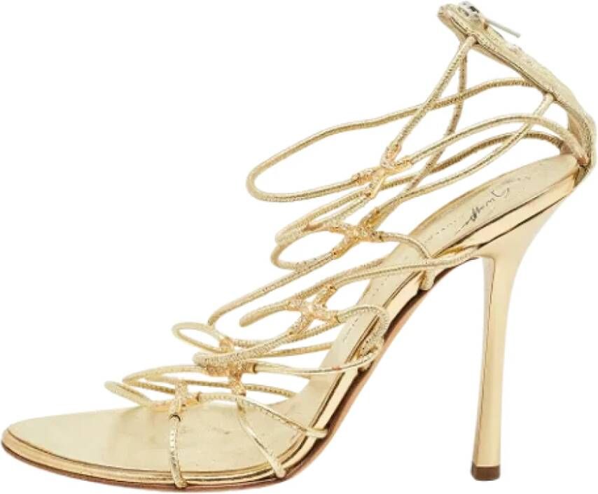 Giuseppe Zanotti Pre-owned Leather sandals Yellow Dames