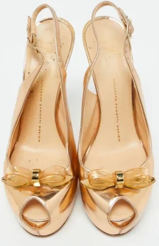 Giuseppe Zanotti Pre-owned Leather sandals Yellow Dames