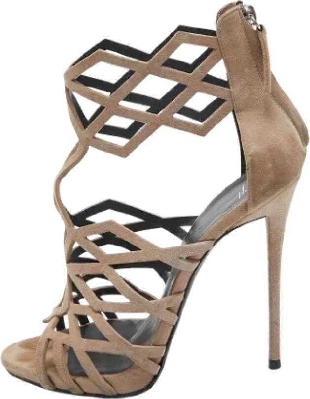 Giuseppe Zanotti Pre-owned Suede sandals Beige Dames