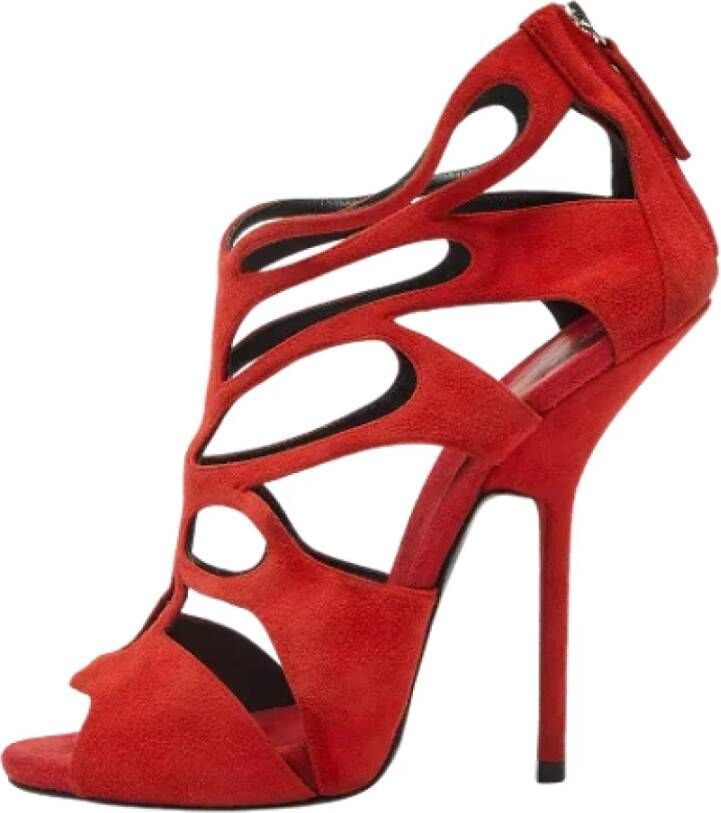 Giuseppe Zanotti Pre-owned Suede sandals Red Dames