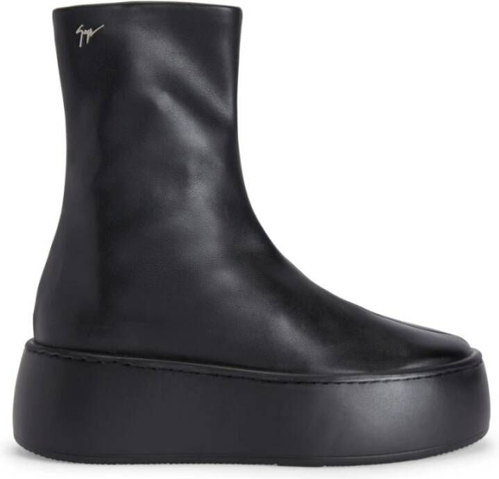 giuseppe zanotti Zwarte leren Bootie Sneakers met rubberen zool Black Dames