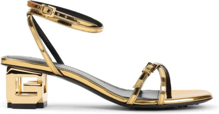 Givenchy Metallic Sandalen voor Vrouwen Yellow Dames