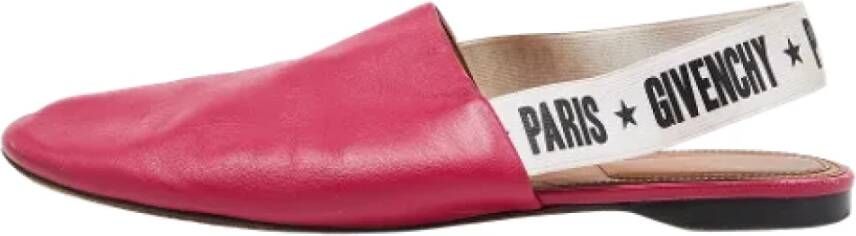 Givenchy Pre-owned Leather flats Pink Dames