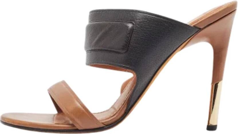 Givenchy Pre-owned Leather sandals Black Dames