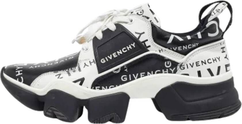 Givenchy Pre-owned Leather sneakers Black Heren