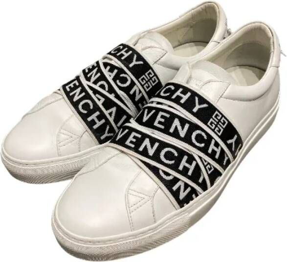 Givenchy Pre-owned Leather sneakers White Dames